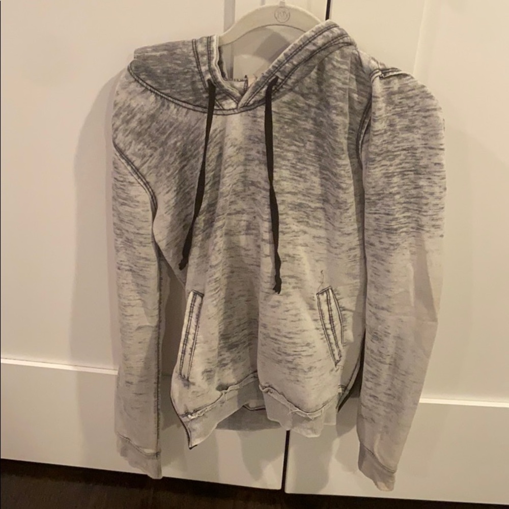 Gray sweatshirt